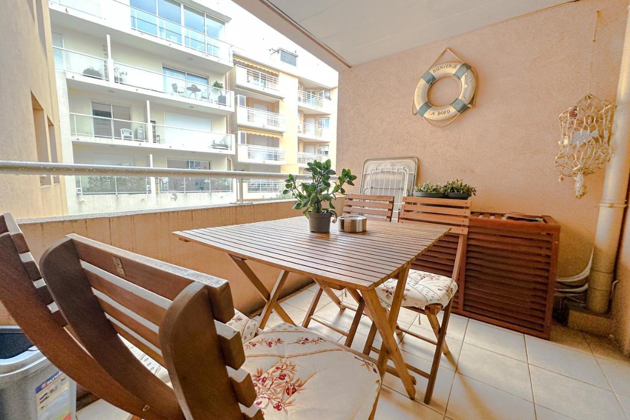 St Roch 2 - Appart 300 M De La Gare, Clim, Terrasse, Garage อองทีบส์ ภายนอก รูปภาพ